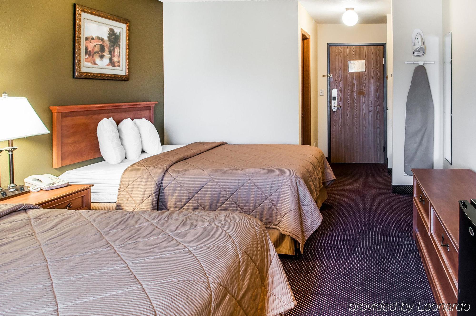 Rodeway Inn Española Extérieur photo