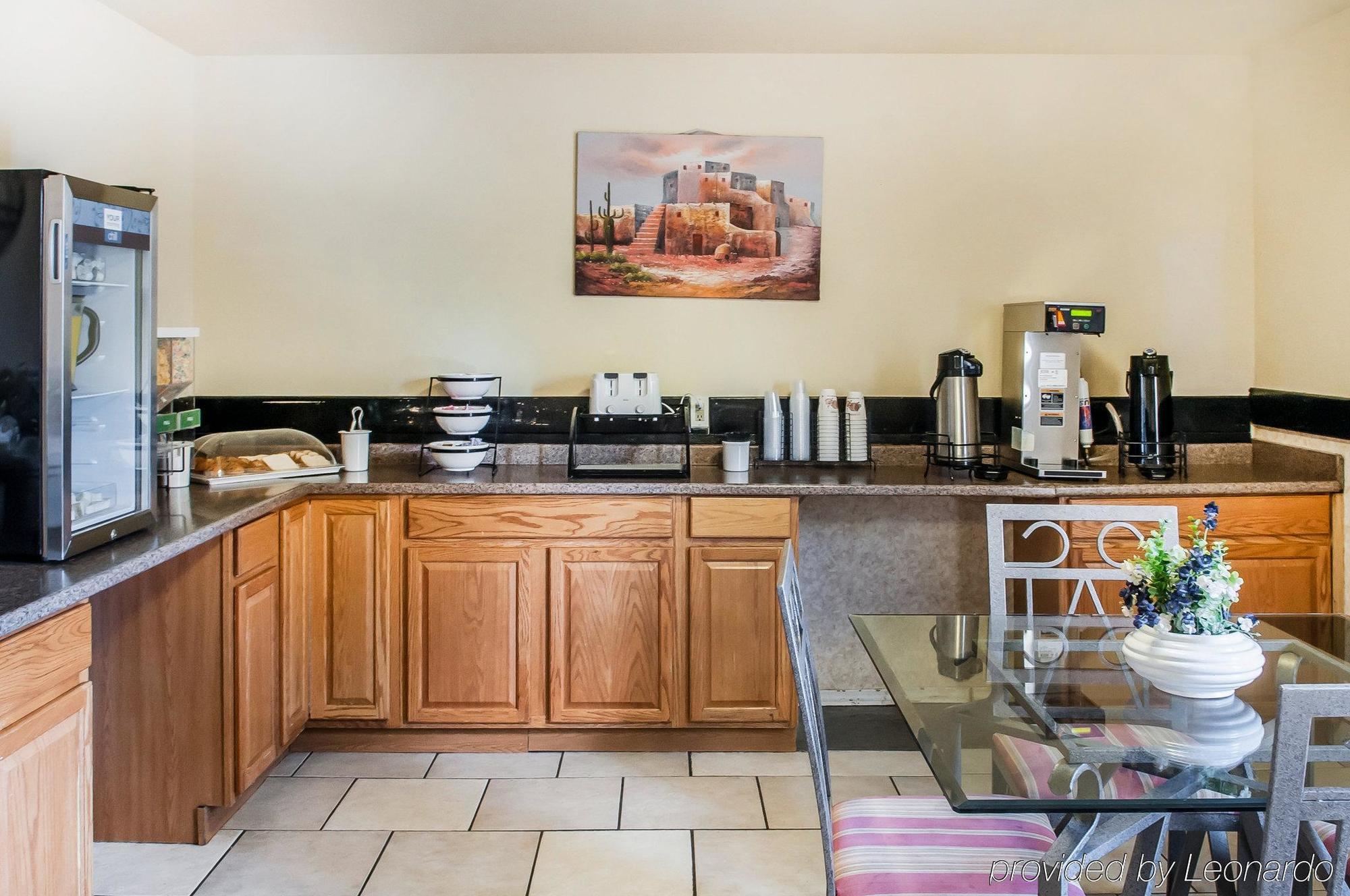 Rodeway Inn Española Extérieur photo